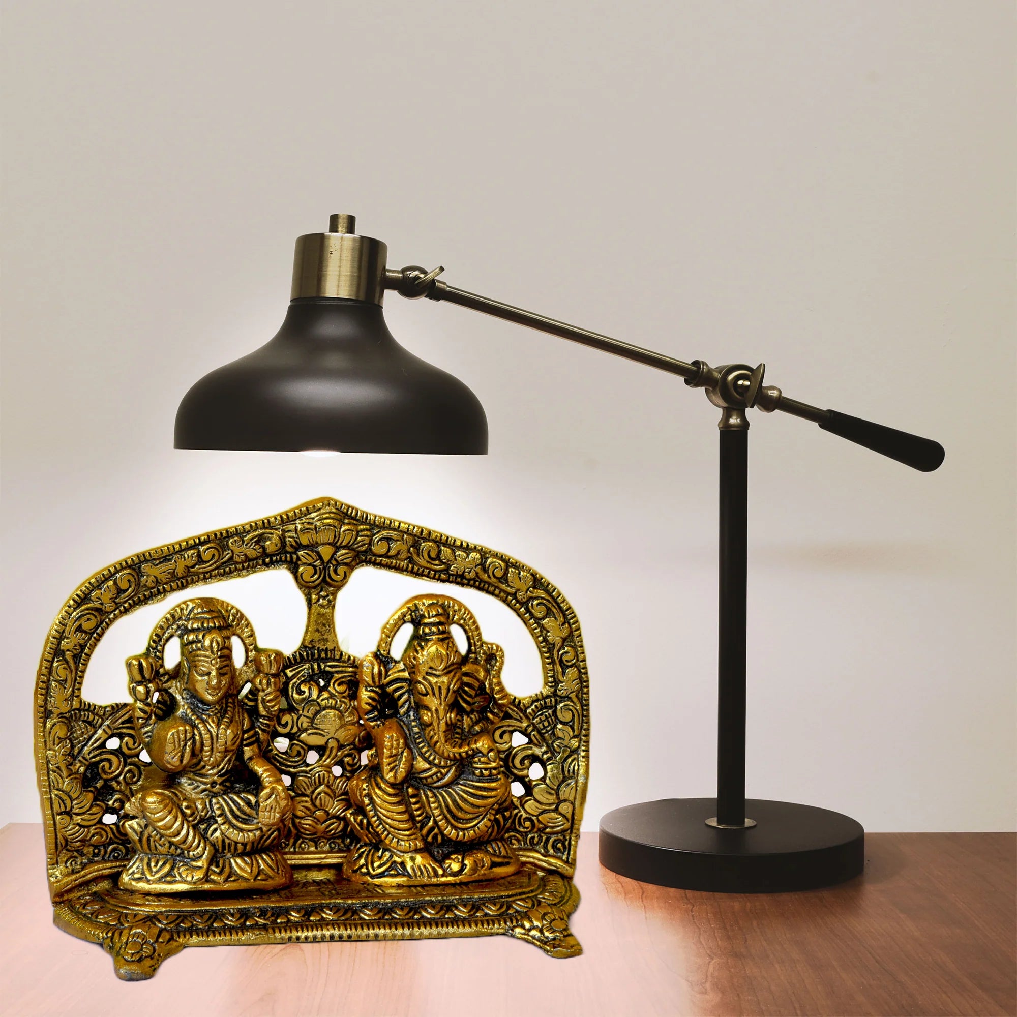 Laxmi Ganesh Chocki Diya God statue Secondary image