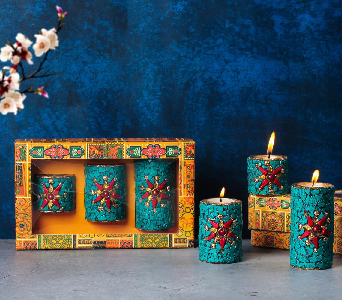 Wooden Tea Light Candle Holder Set of 3 - Green Secondary image