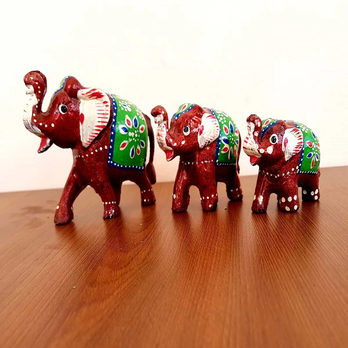 Elephant Fiber Showpiece Set of 3 Pcs Main image