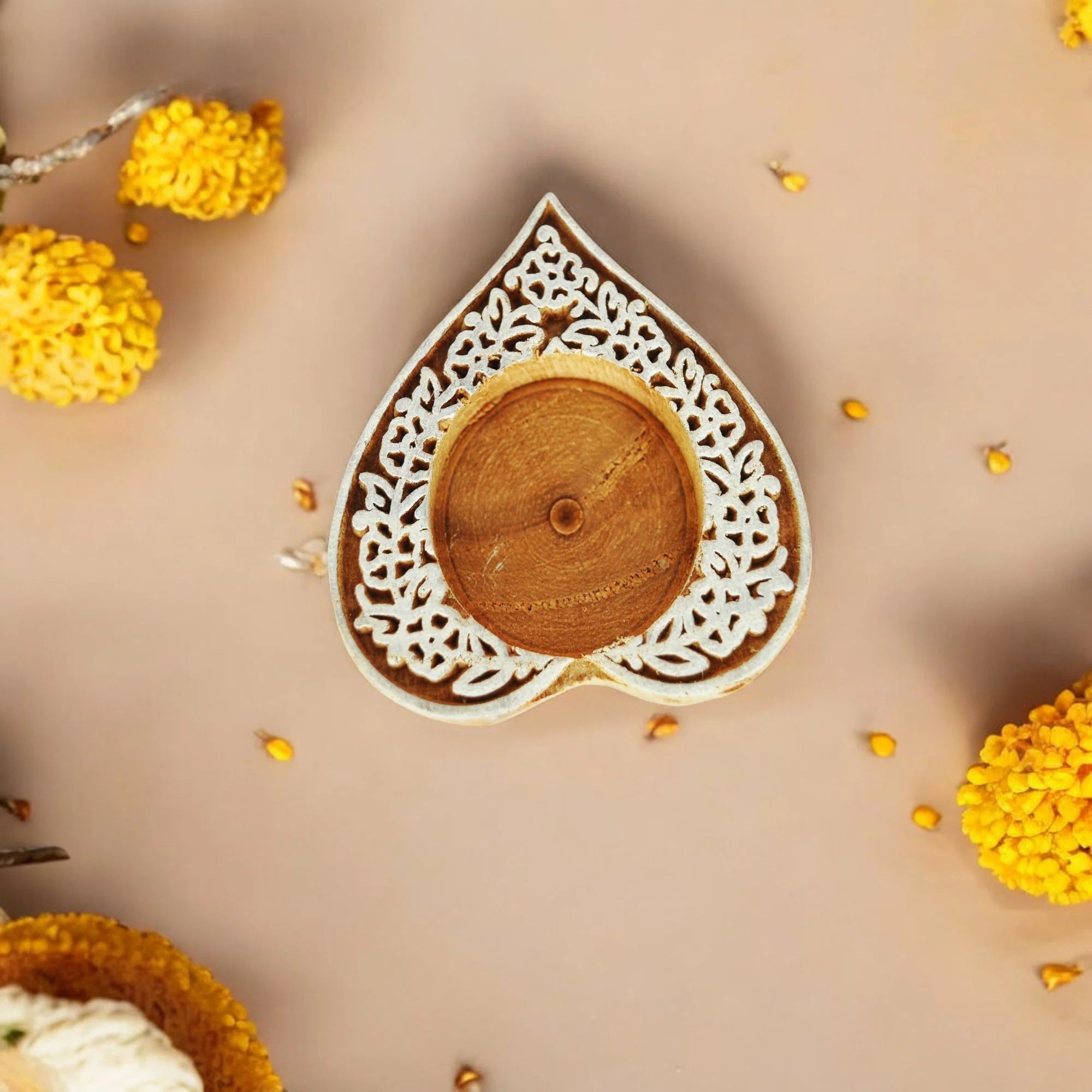 Wooden Small Heart Block Diya Shape - set of 4 pc Main image