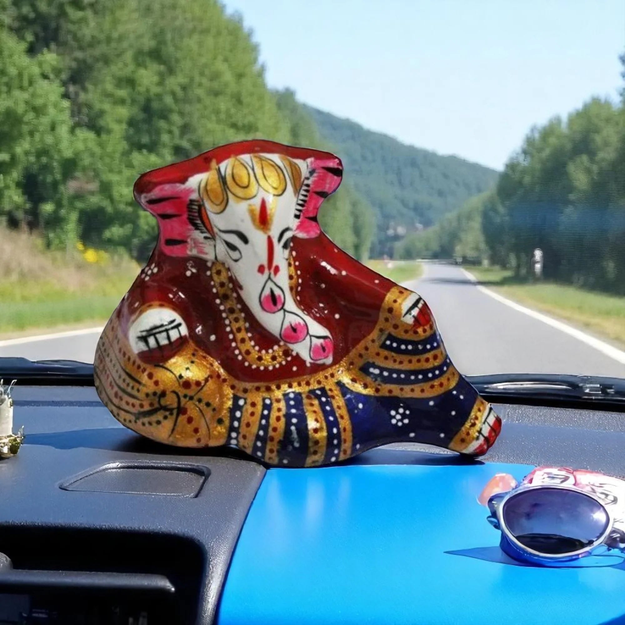 Metal Lord Ganesha Ji Idol Puja Gift Showpiece Main image