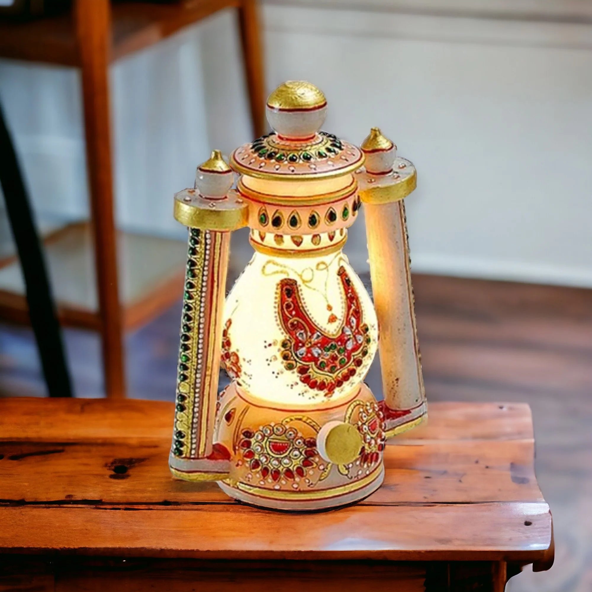 Antique Marble Lantern Lamp Décor Main image