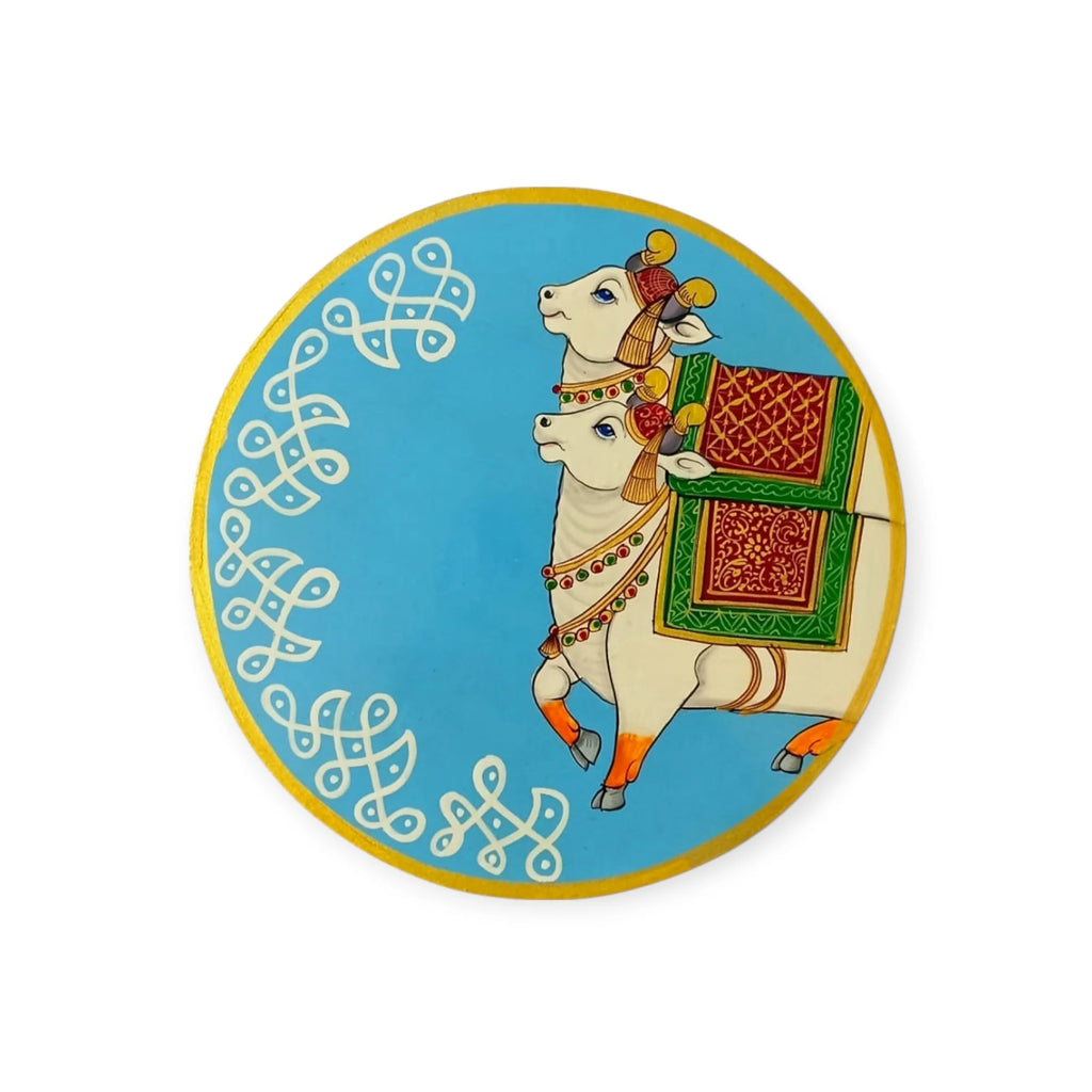 Hand Painted Wooden Plate Wall Painting Cow