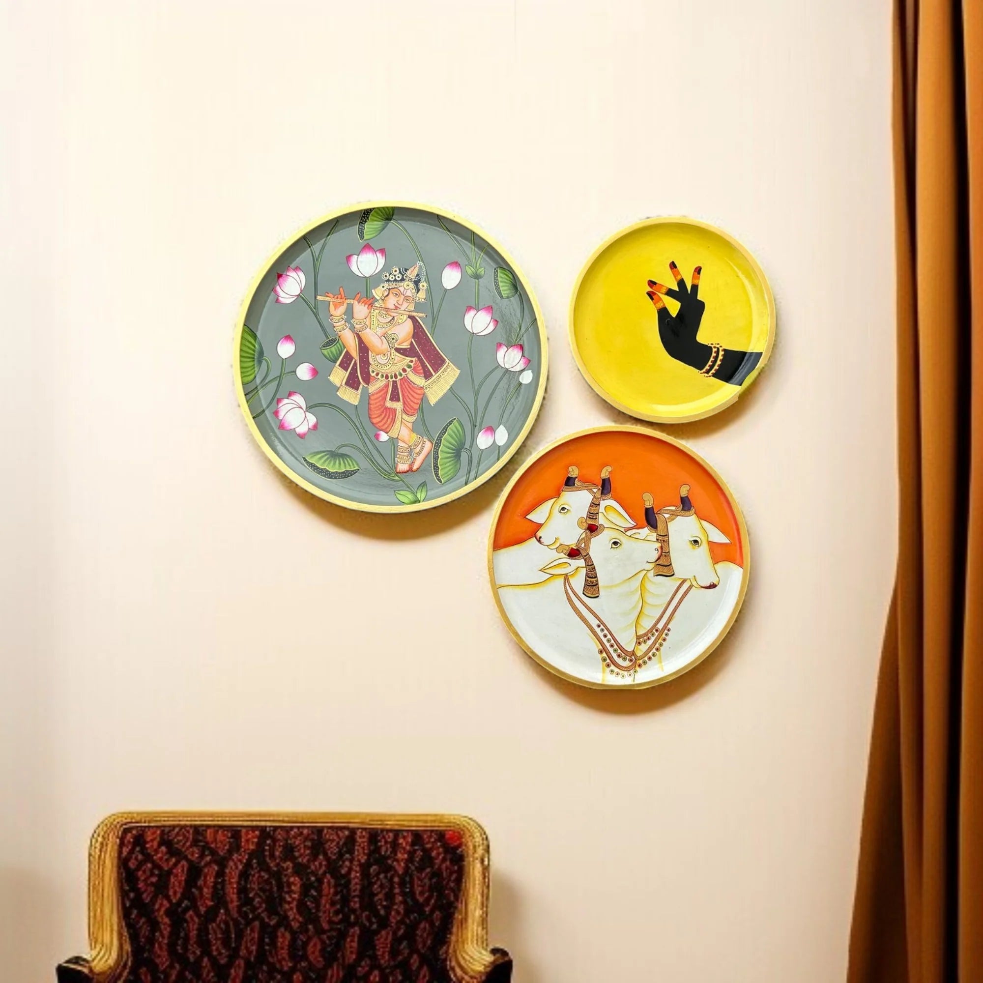 Hand Painted Pichwai Wooden Wall Plate Set